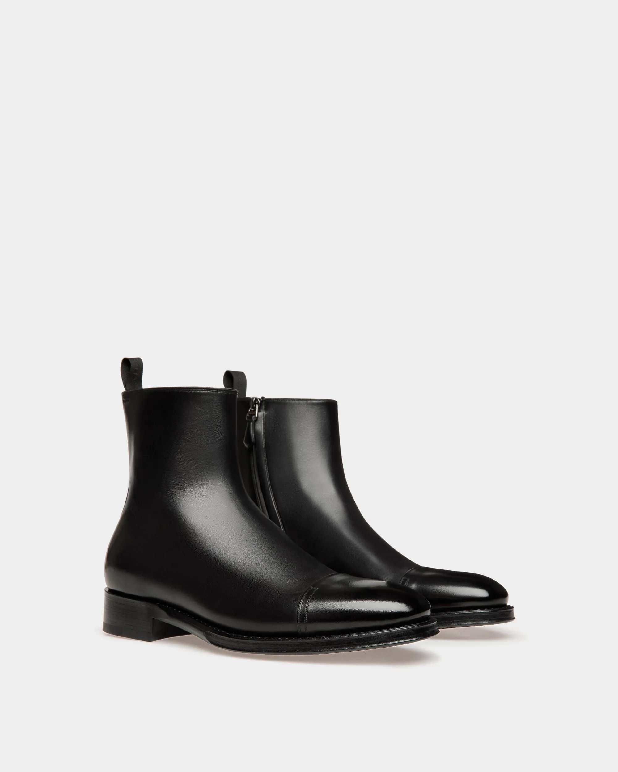 Adrien Brody Travel Collection Bootie In Black Leather 