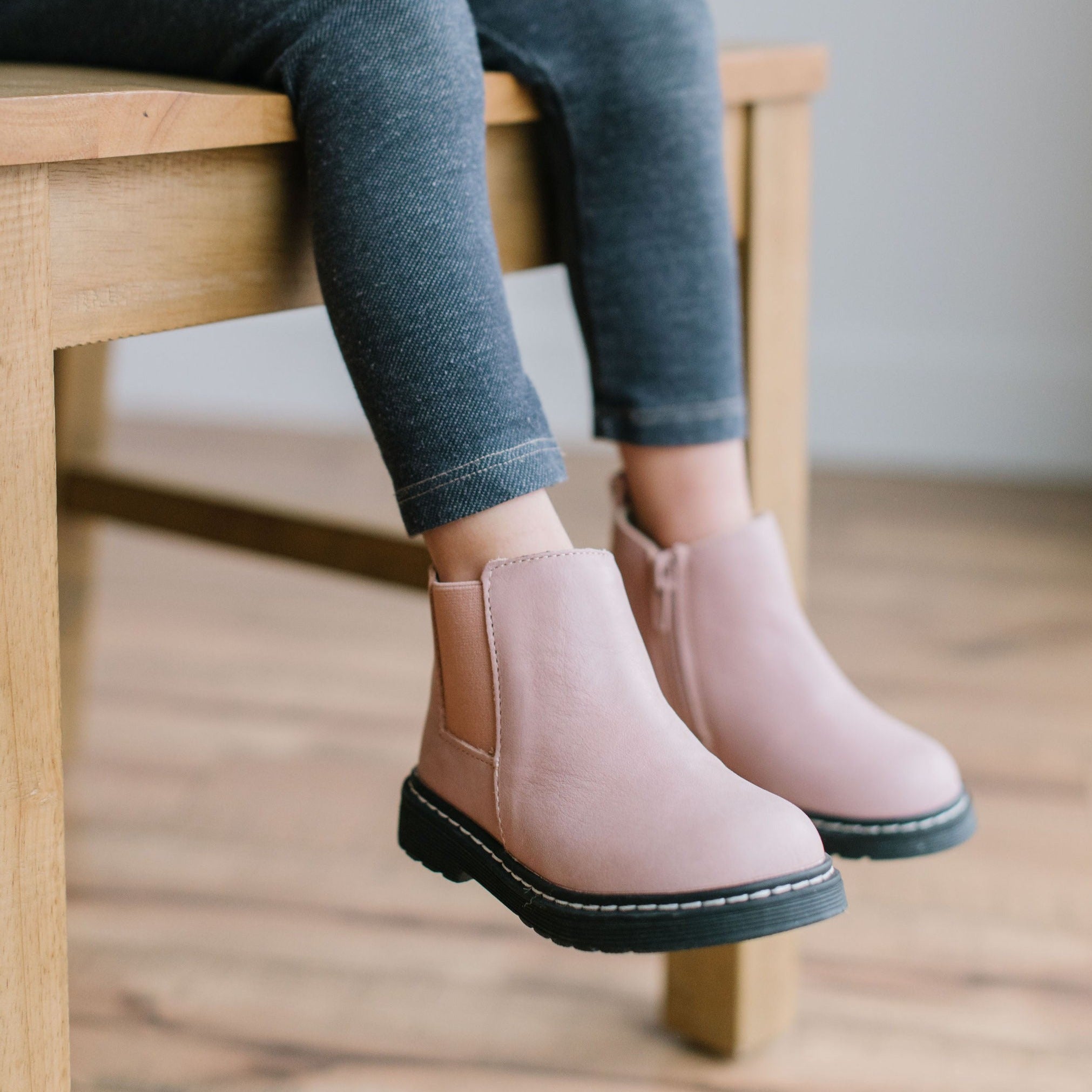 Blush - Chelsea Boot - Hard Sole