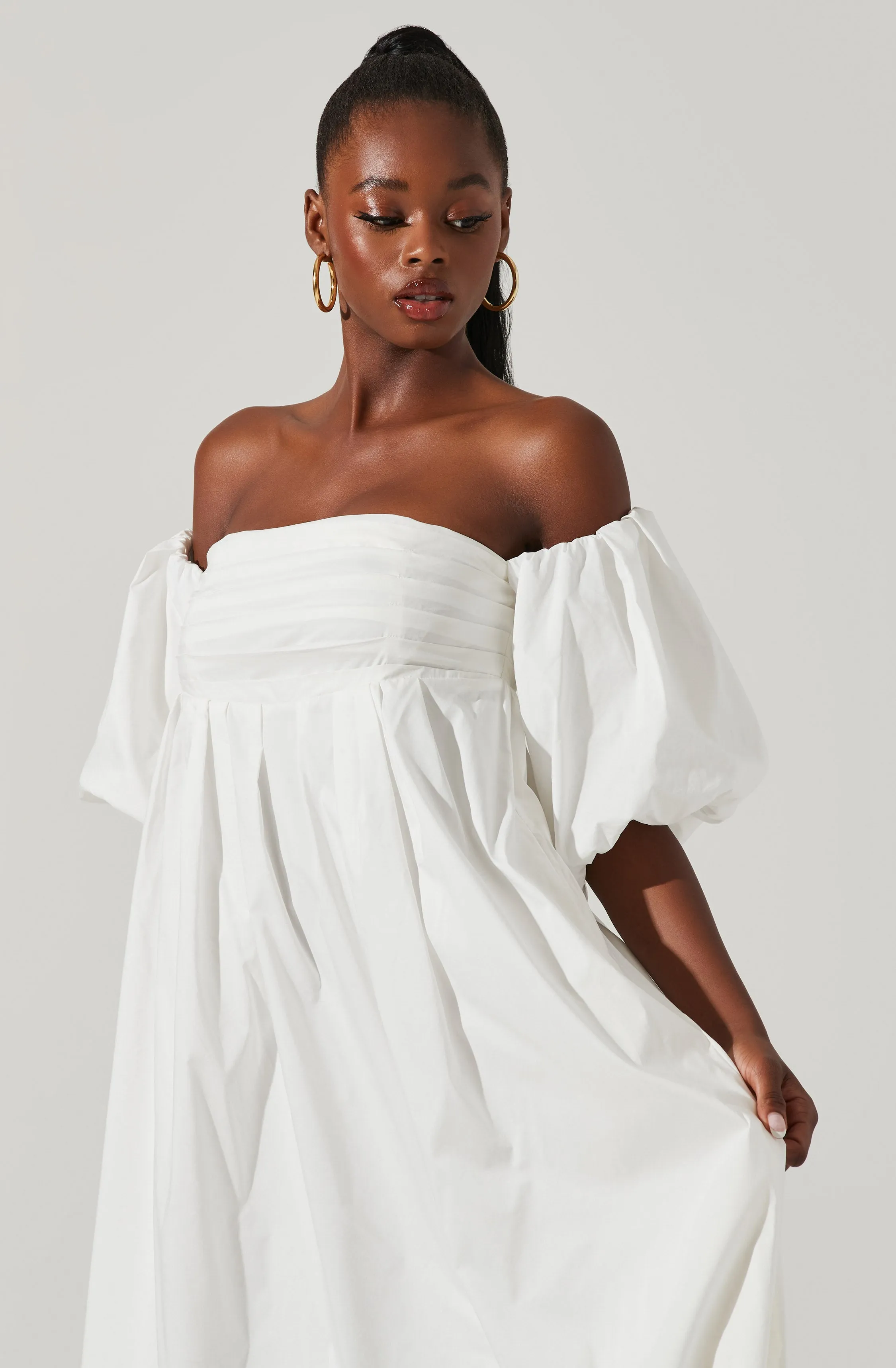 Carlin Off Shoulder Puff Sleeve Midi Dress