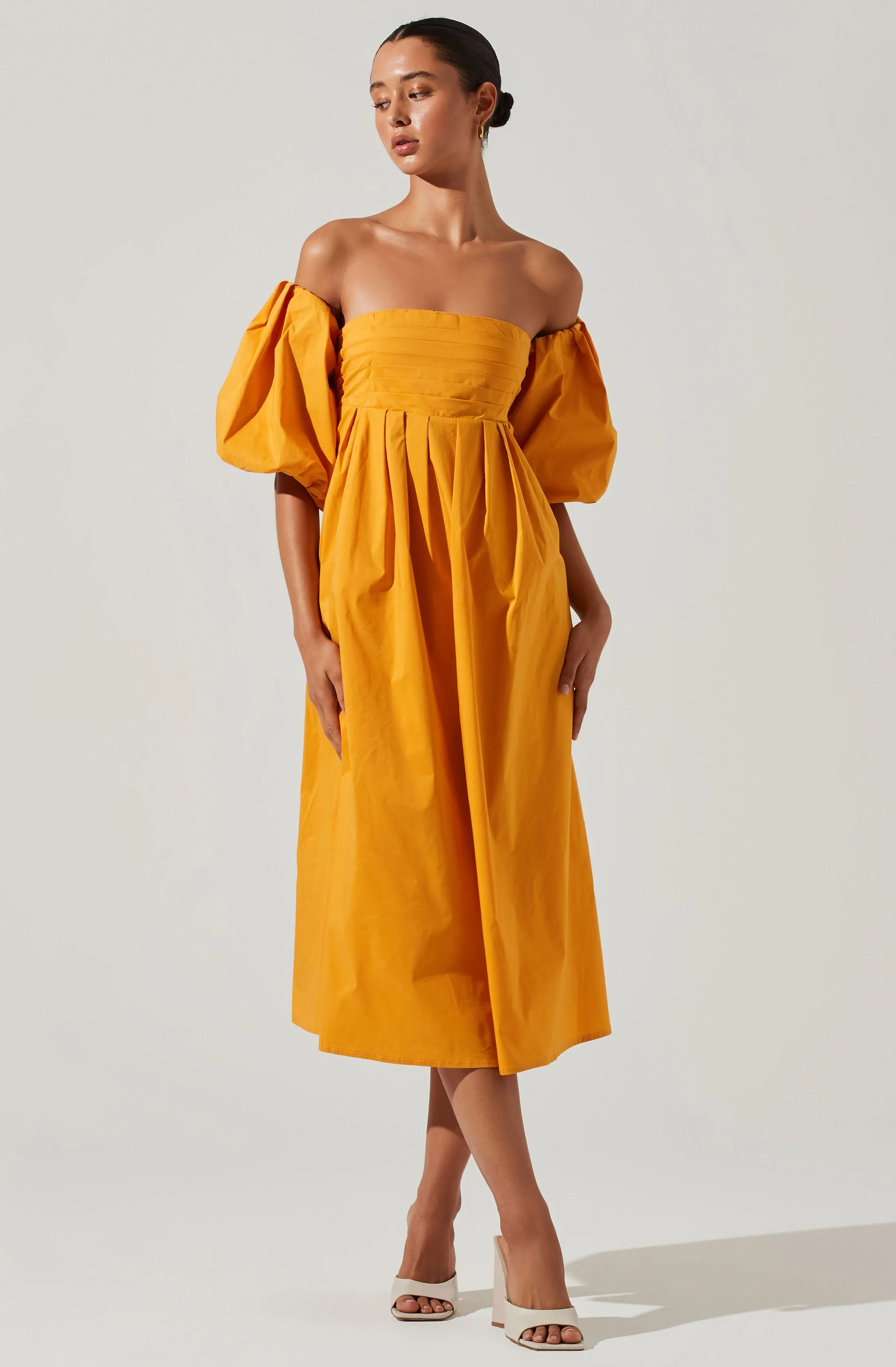 Carlin Off Shoulder Puff Sleeve Midi Dress