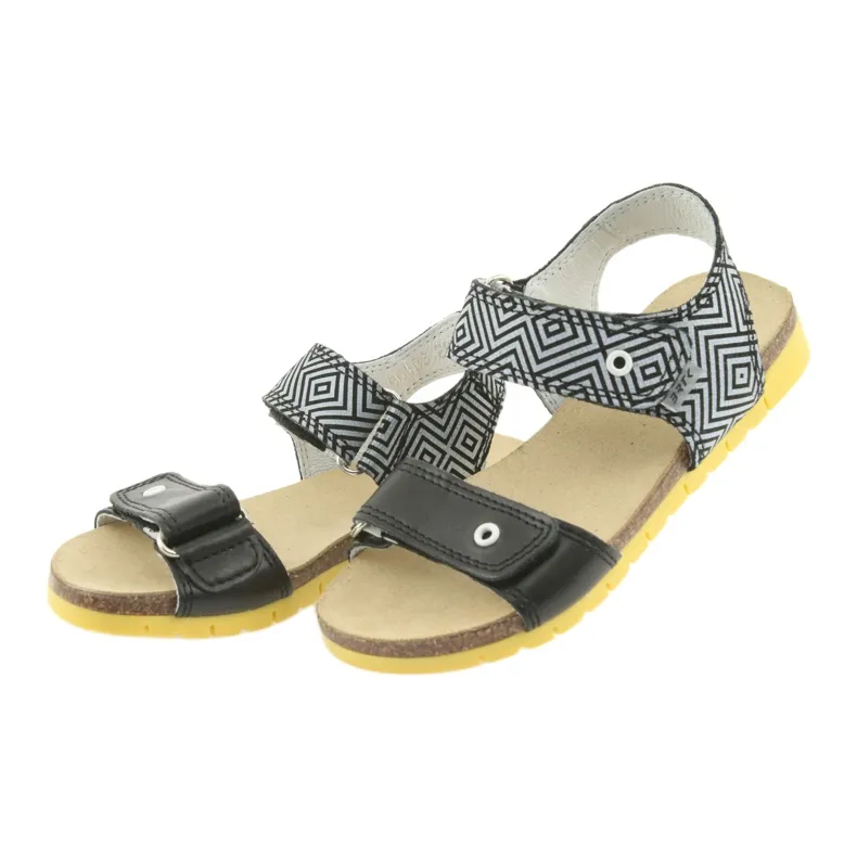 Girls' leather sandals Bartek 56183 black