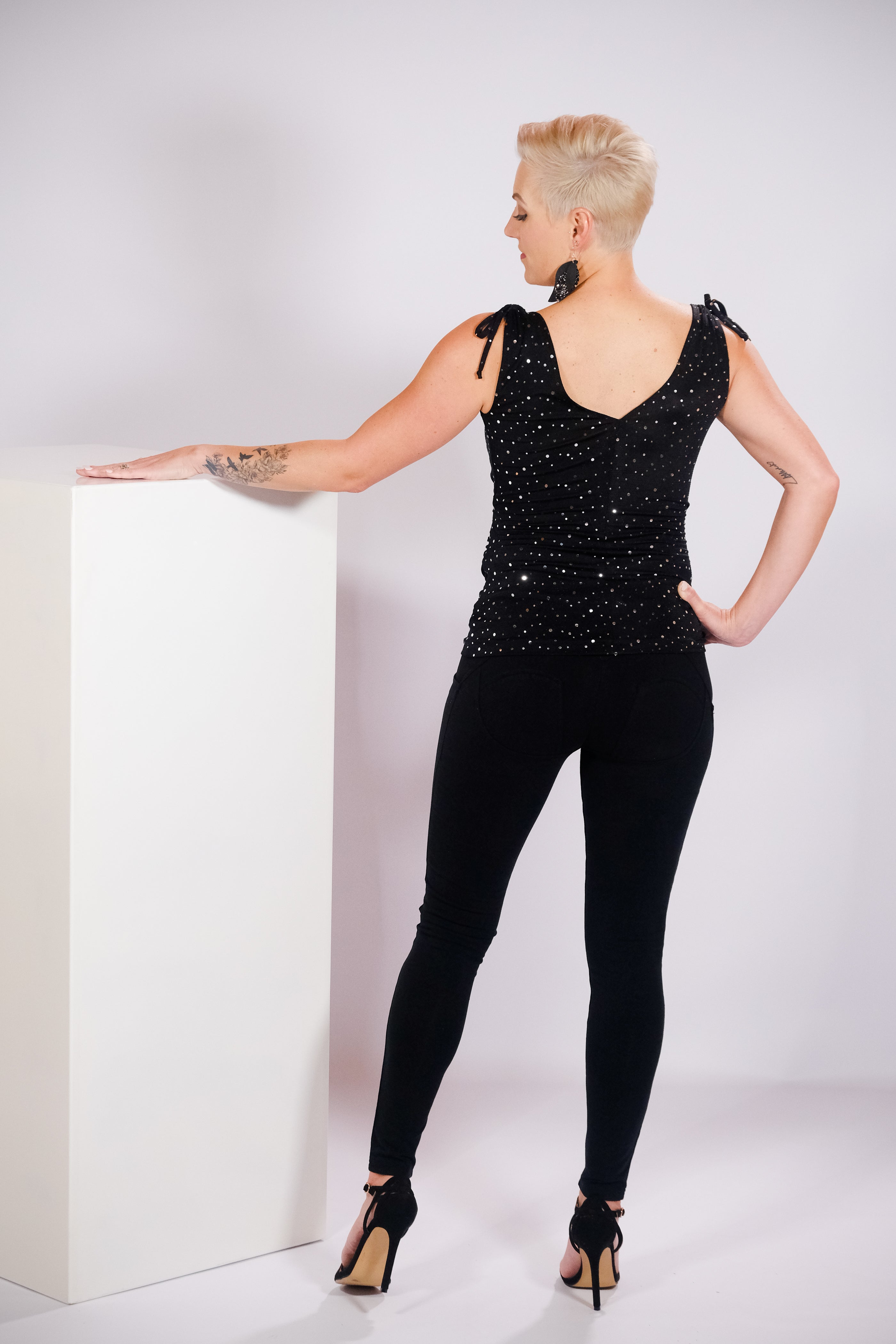 Hasina Top - Black & Silver Dots