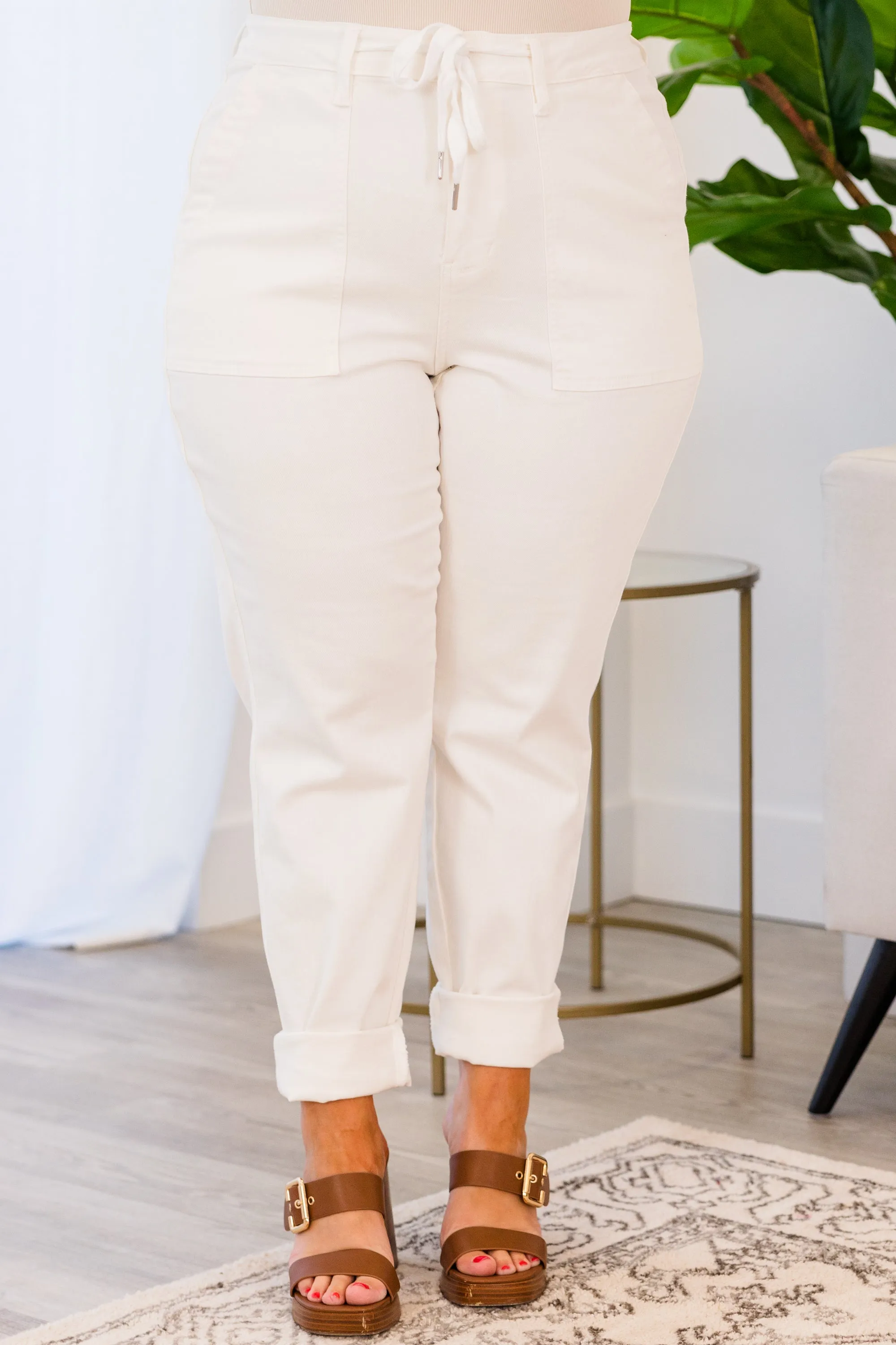 Judy Blue: White Out Joggers, White