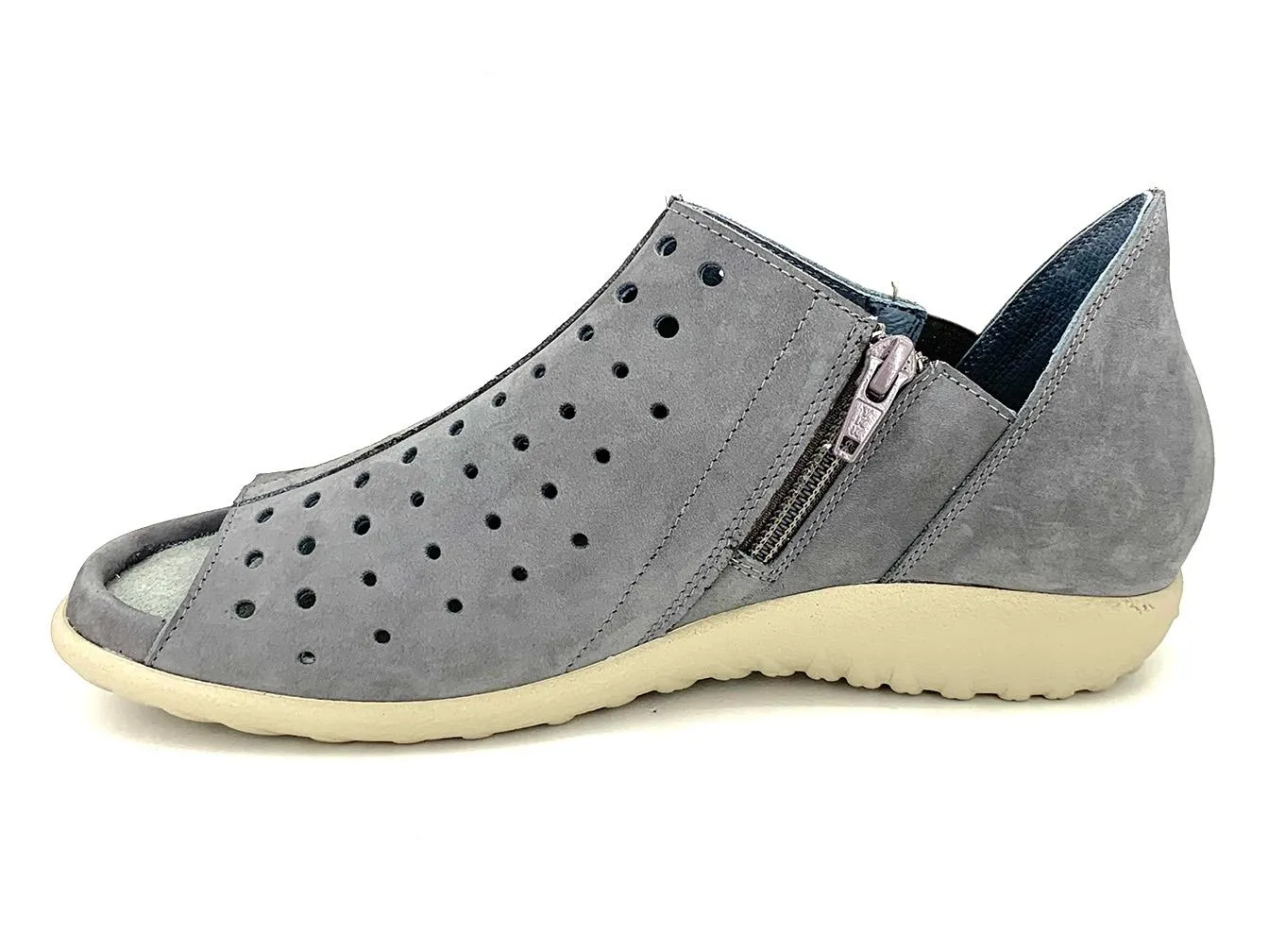 Naot Hikoi Women's Slip-on Shoe Grey