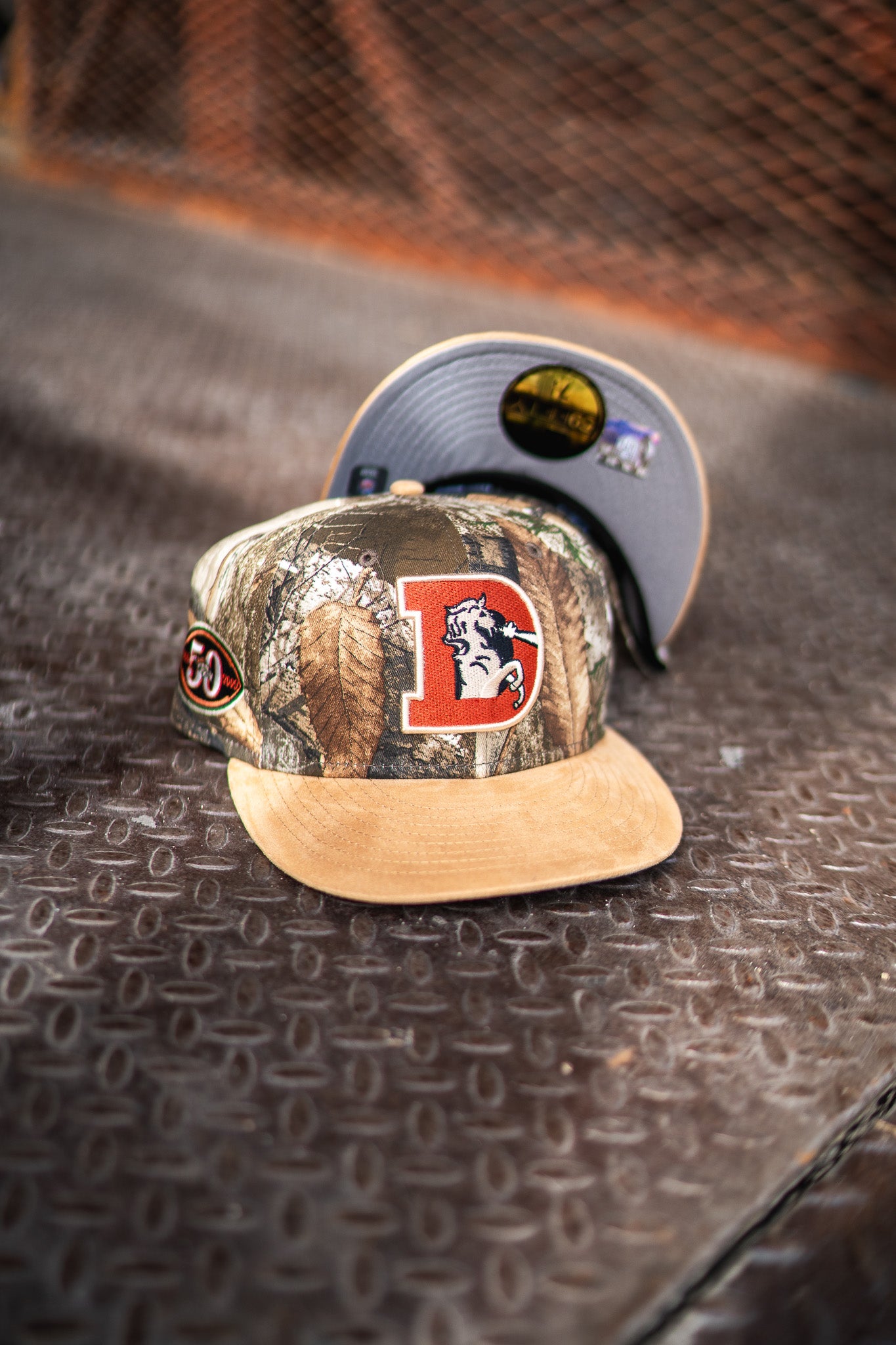 New Era Denver Broncos 50th Anniversary Grey UV (Real Tree Camo/Khaki Suede)