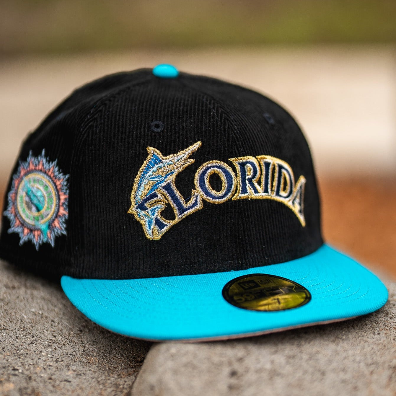 New Era Florida Marlins Pink UV (Corduroy Black/Teal)