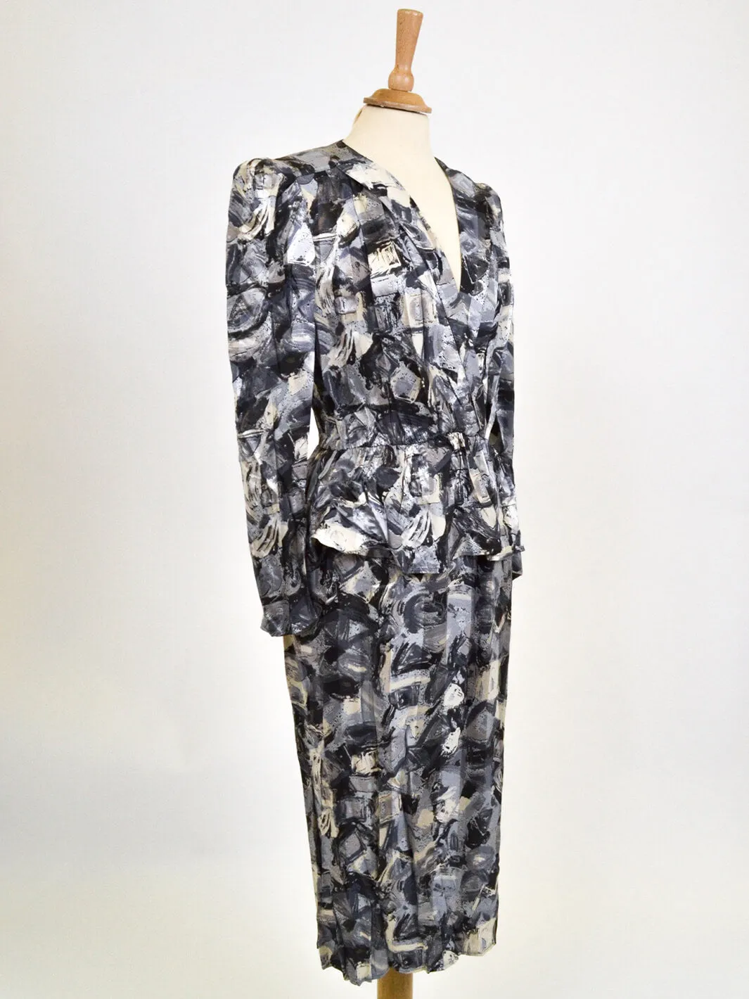 Patterned dress in shades of gray, 80s