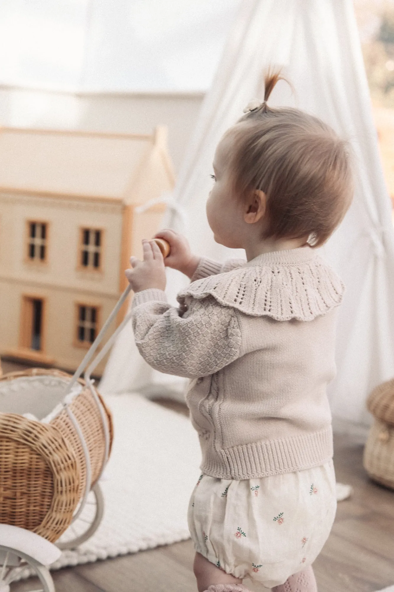 Taupe Knitted Frill Collar Cardigan