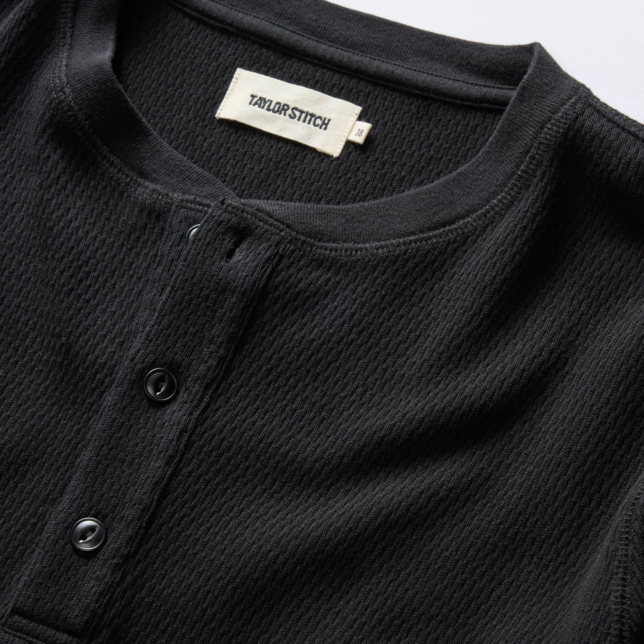 The Organic Cotton Waffle Henley in Coal