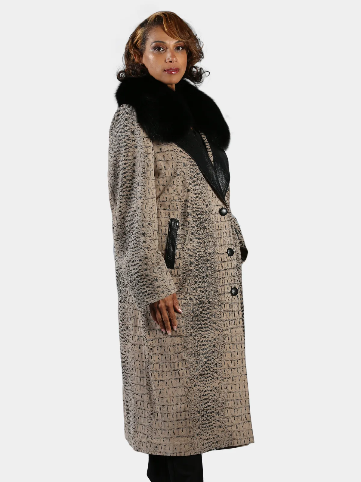 Woman's Powder Croco Leather Coat - Day Furs