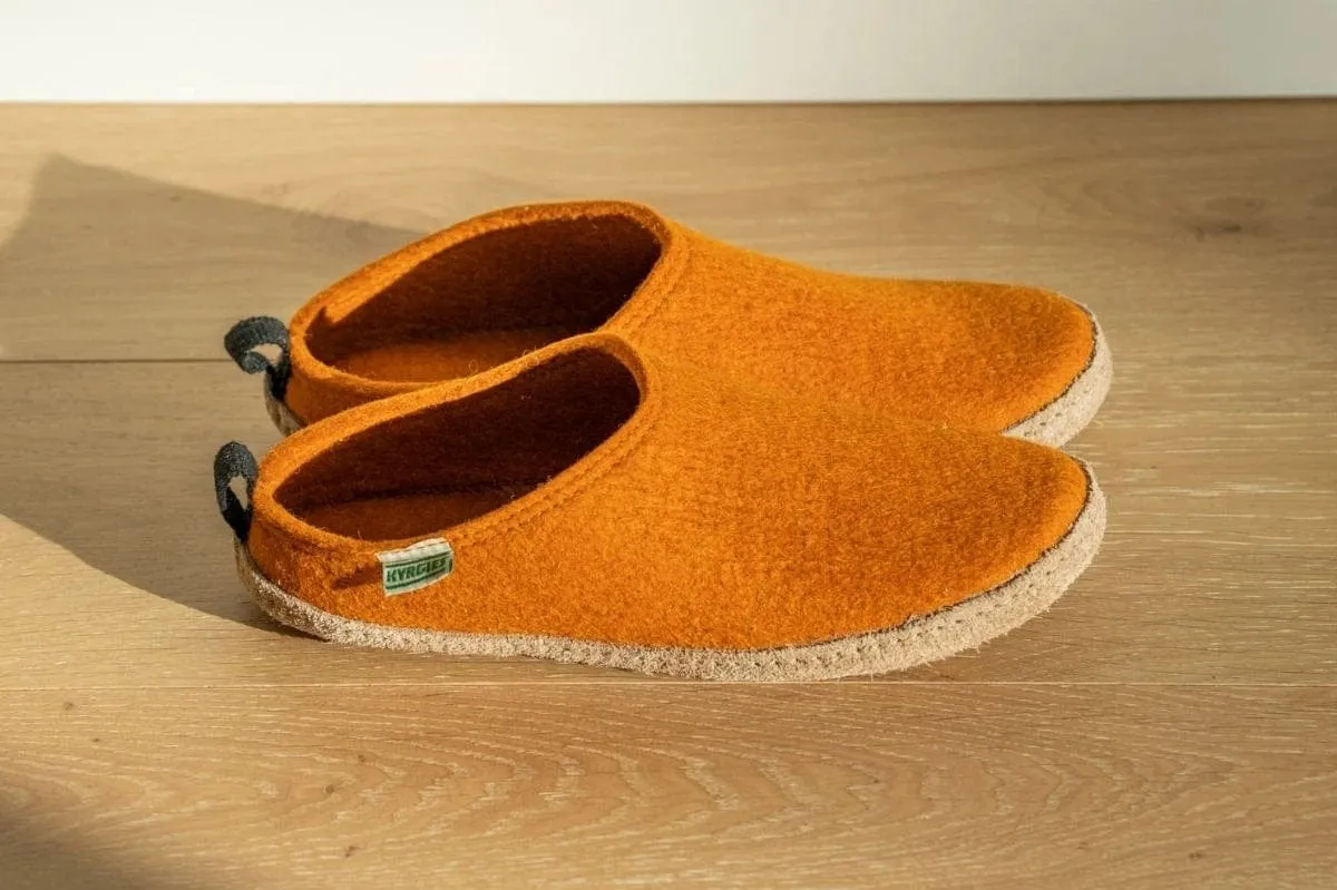 Women's Wool Slides