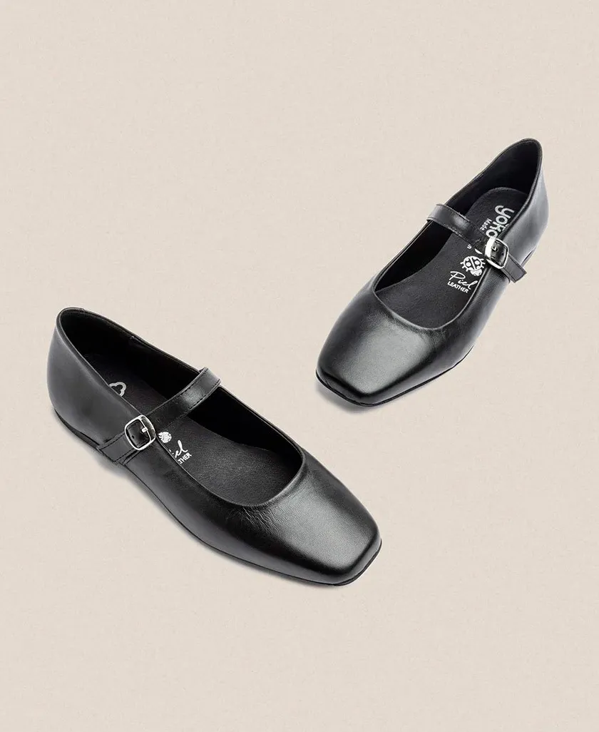 Yokono Lenna Buckle Closure Flat Shoes