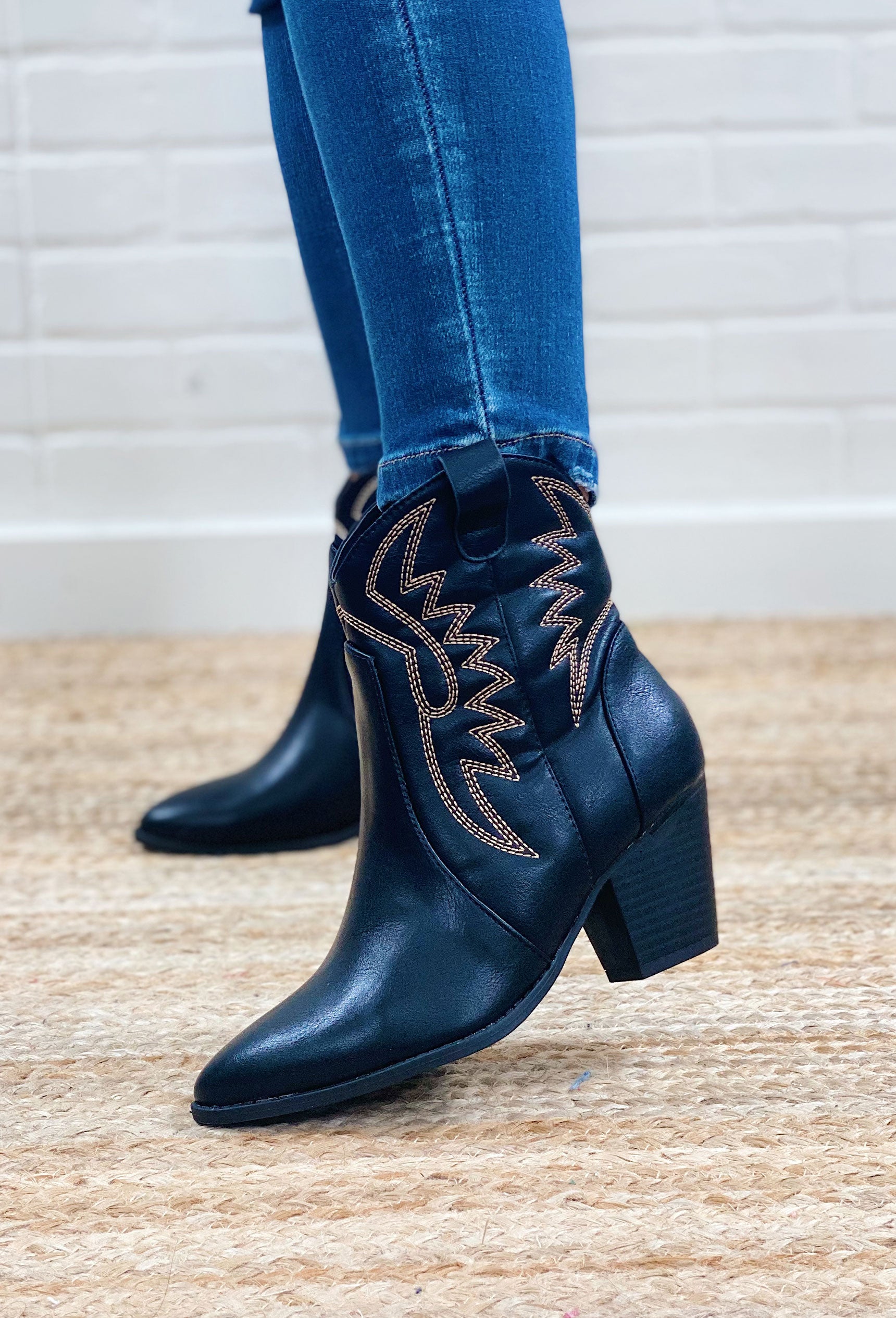 Zane Black Western Boot